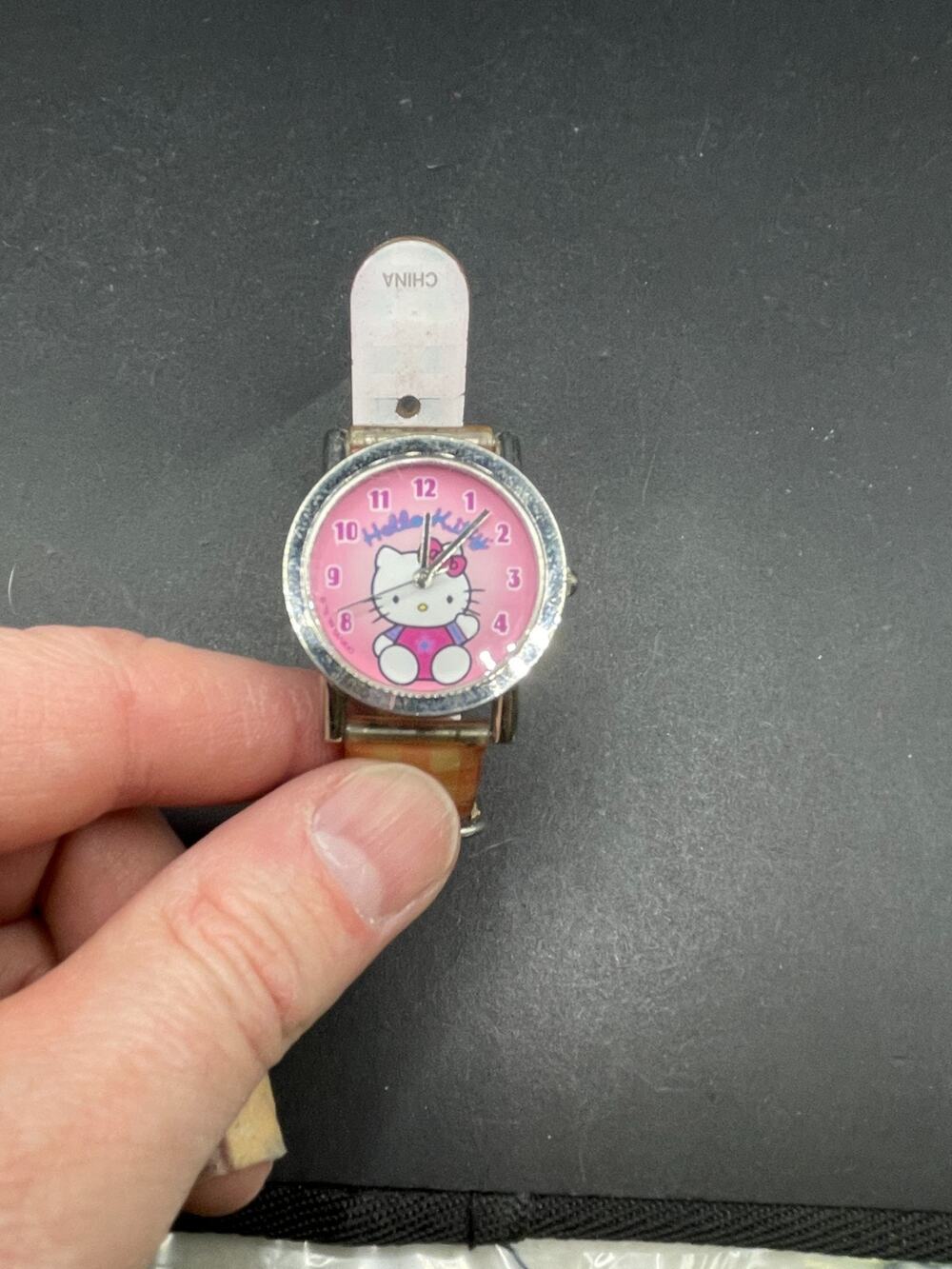 Vintage Sanrio Kawaii 90s Hello Kitty Pink Gingham Band Watch Kids 29.4mm